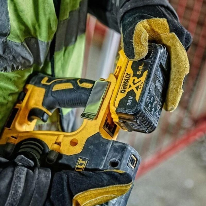 DEWALT akumuliatorinis perforatorius DCH274N, SDS-PLUS, 18V, 2.1J, papildomas griebtuvas, be akumuliatoriaus ir kroviklio