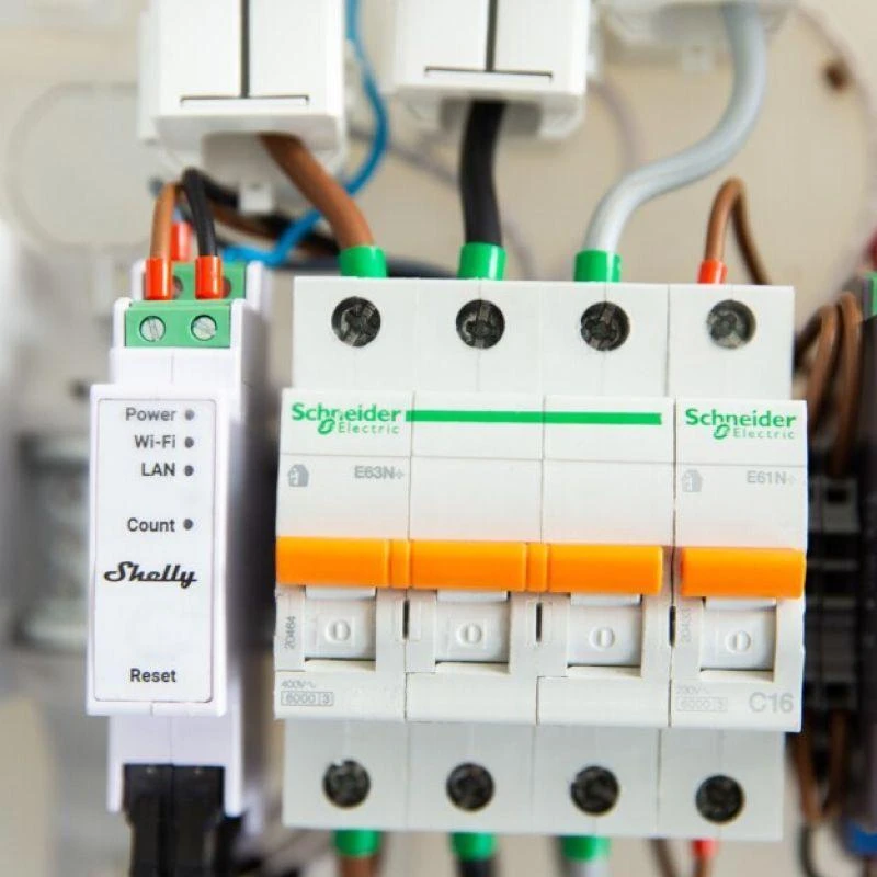 Shelly Pro 3EM 120A profesionalus elektros sąnaudų skaitiklis