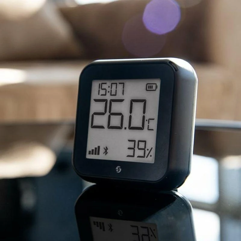 Shelly H&T GEN3 Wifi temperatūros ir drėgmės sensorius juodas