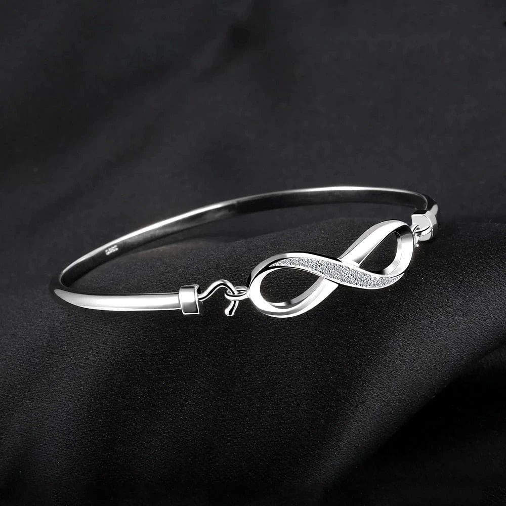 Sidabrinė apyrankė Infinity