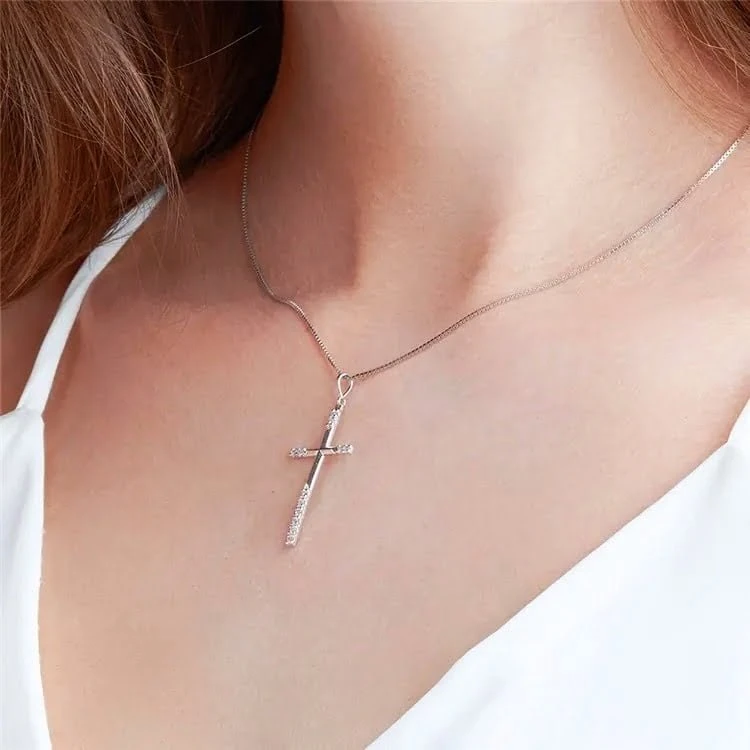 Sidabrinis pakabukas Cross