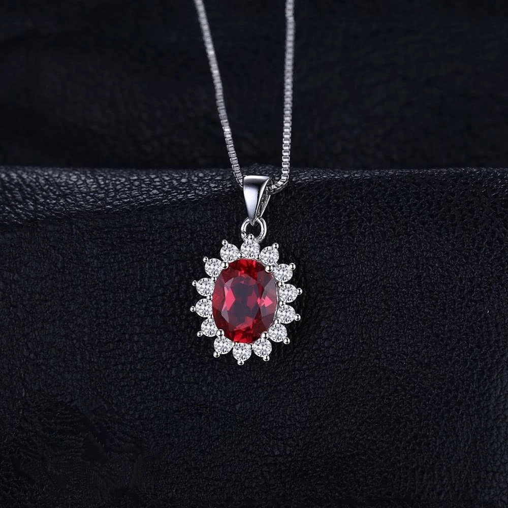Sidabrinis pakabukas Garnet
