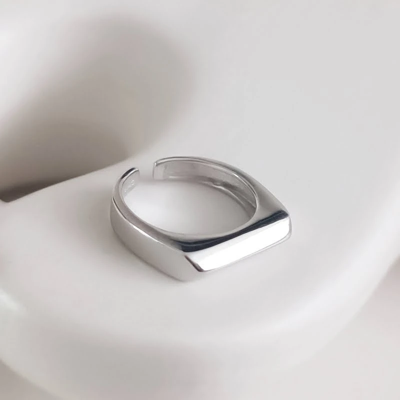 Sidabrinis žiedas Convex