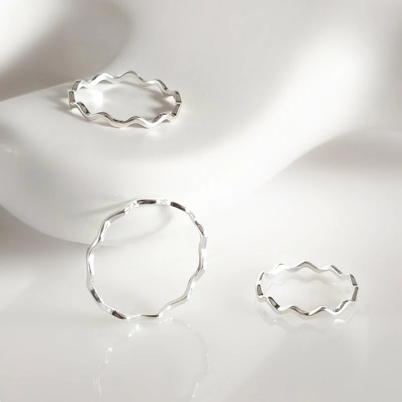 Sidabrinis žiedas Curved