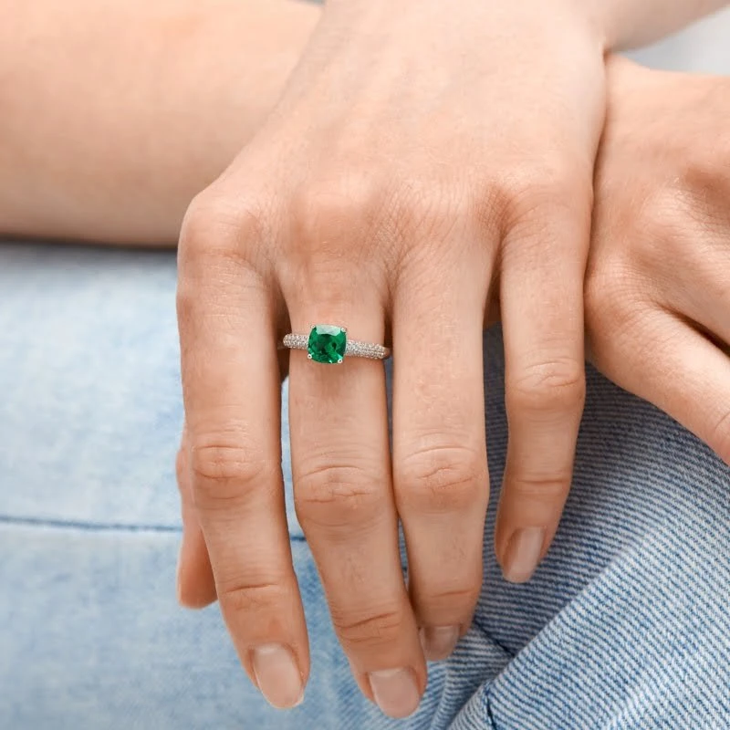 Sidabrinis žiedas Emerald