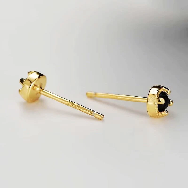 Sidabriniai auskarai Nail Gold