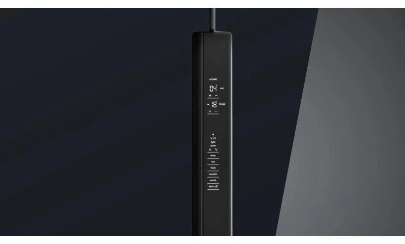 Siemens KF96RSBEA side-by-side šaldytuvas Freestanding 572 L Juodas