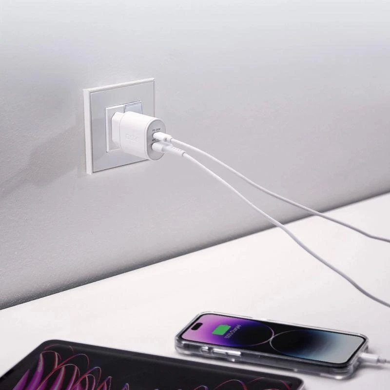 Sieninis įkroviklis 20W USB-A USB-C su Power Delivery - Baltas SBS TETRPD20W