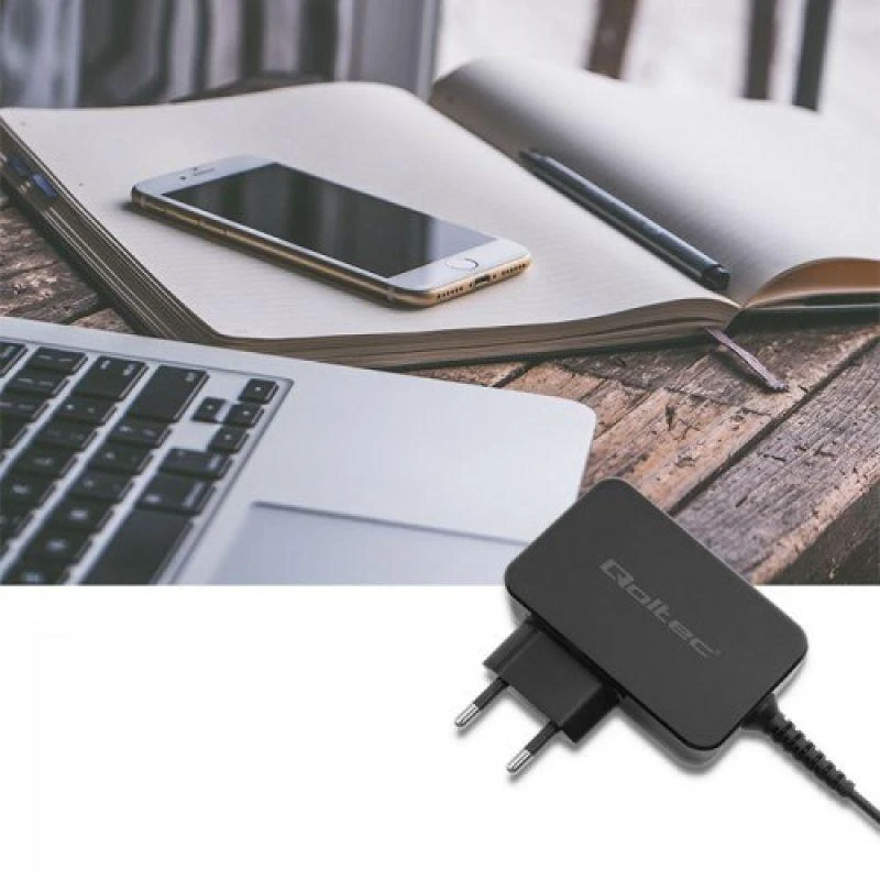 QOLTEC 51024 Charger 65W / 5-20V / 3-3.25A / USB type C / PD / Juodas