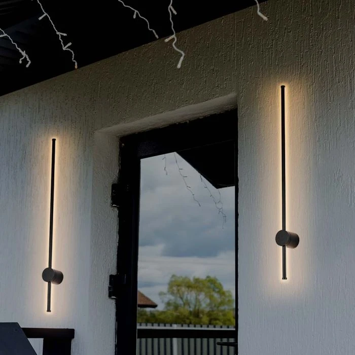 Sieninis šviestuvas V-tac 12W LED sieninis lauko šviestuvas, juodas, 3000K