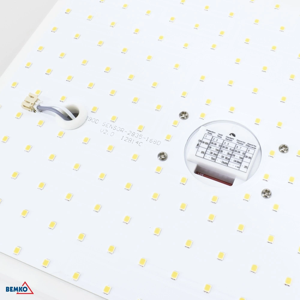 Bemko 30W LED plafonas su judesio davikliu GABI, baltas, 4000K, IP66, 120°