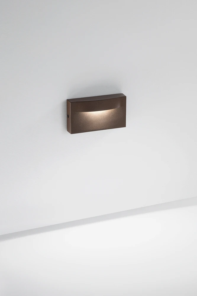 8W LED sieninis fasado šviestuvas MOBULA, bronzos sp., IP65