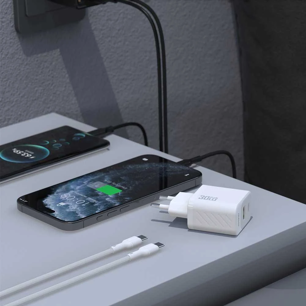 Dudao A27TCEU PD 30W GaN USB-A USB-C sieninis įkroviklis su USB-C laidu - Baltas