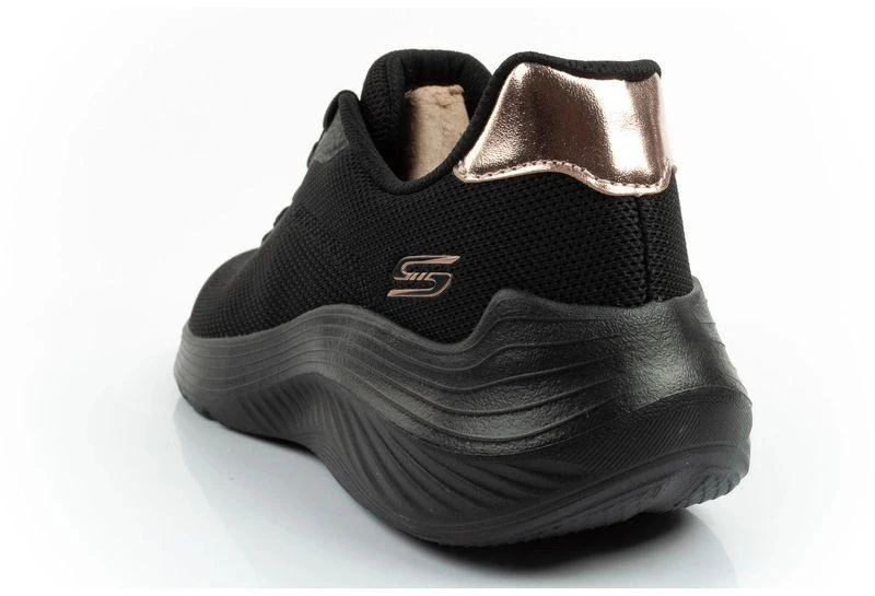 Skechers Bobs Squad Waves juodi, lengvi, madingi moteriški sportiniai bateliai