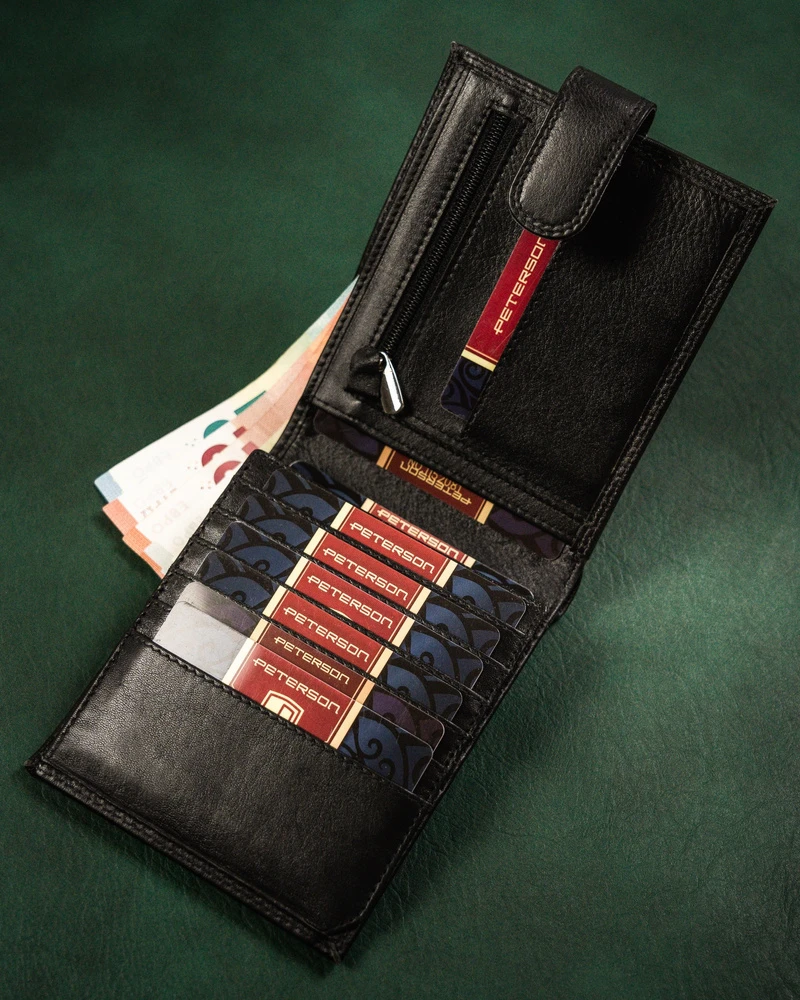 Piniginė vyrams Peterson MR-08L-CN
