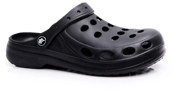 Šlepetės juodos ventiliuojamos su dirželiu Ideal Shoes