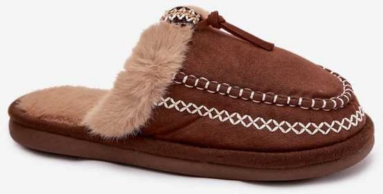 Šlepetės moteriškos Step in Style – patogumui ir jaukumui namuose.