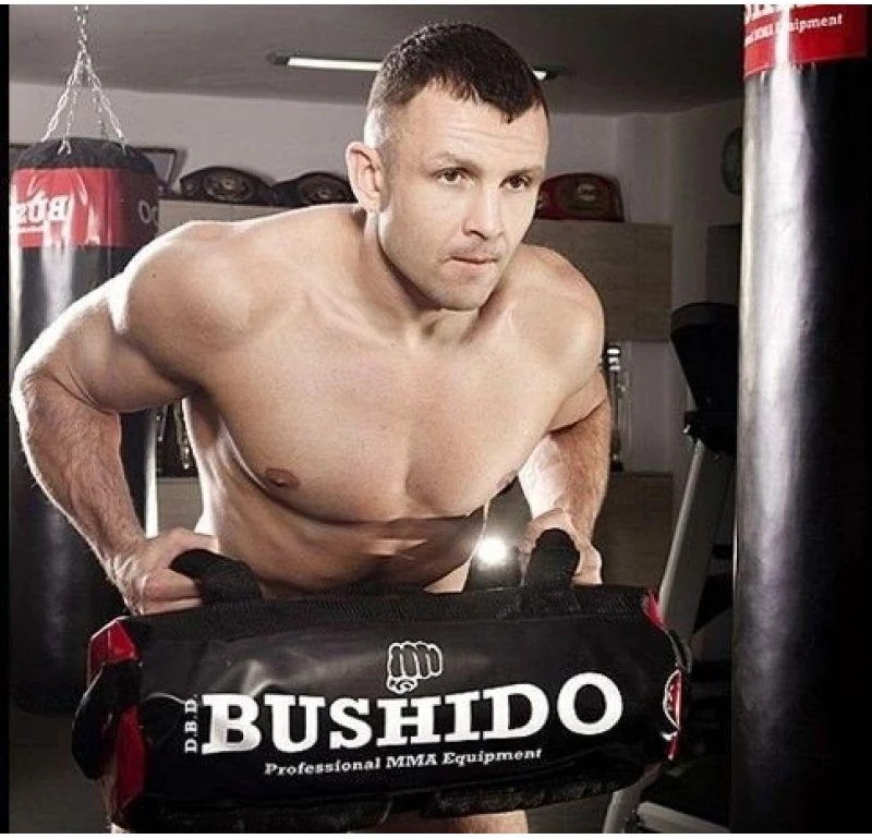 SMĖLIO MAIŠAS BUSHIDO, SMĖLIO KREPŠYS, KRYŽMINĖMS TRENIRUOTĖMS, FITNESAS 35 KG