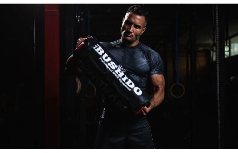 SMĖLIO MAIŠAS BUSHIDO, SMĖLIO KREPŠYS, KRYŽMINĖMS TRENIRUOTĖMS, FITNESAS 35 KG