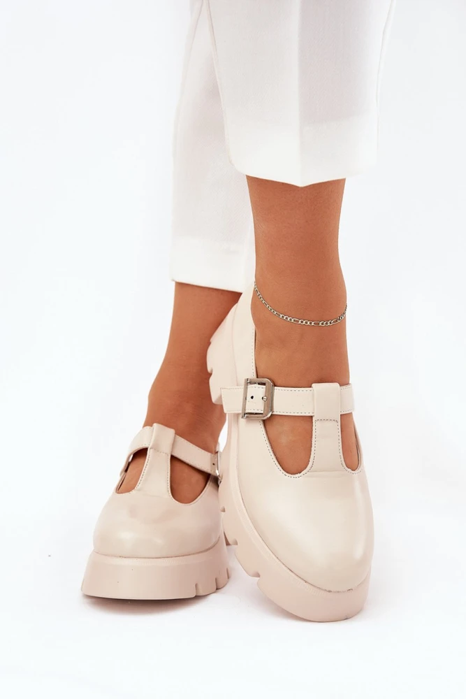 Smėlio spalvos aulinukai su sagtimi Step in style