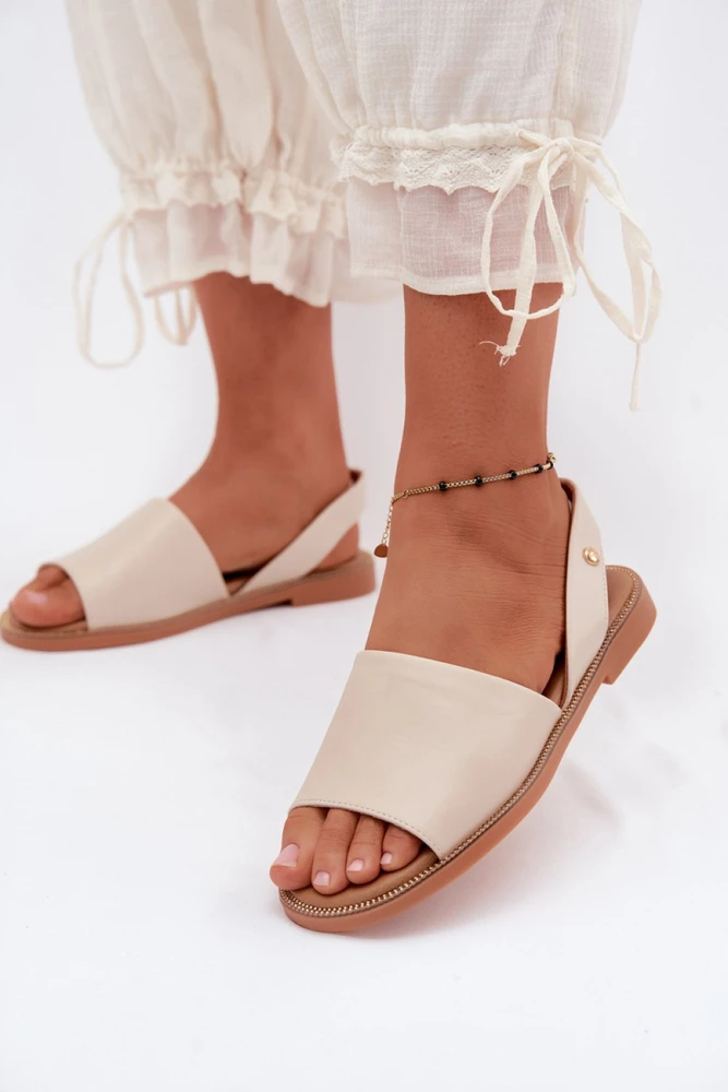 Smėlio spalvos basutės su kulnu Step in style