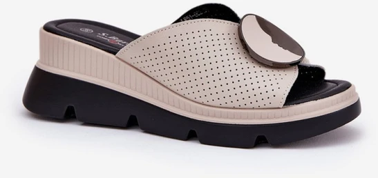 Smėlio spalvos basutės su platforma ir pleištiniu kulnu Step in style