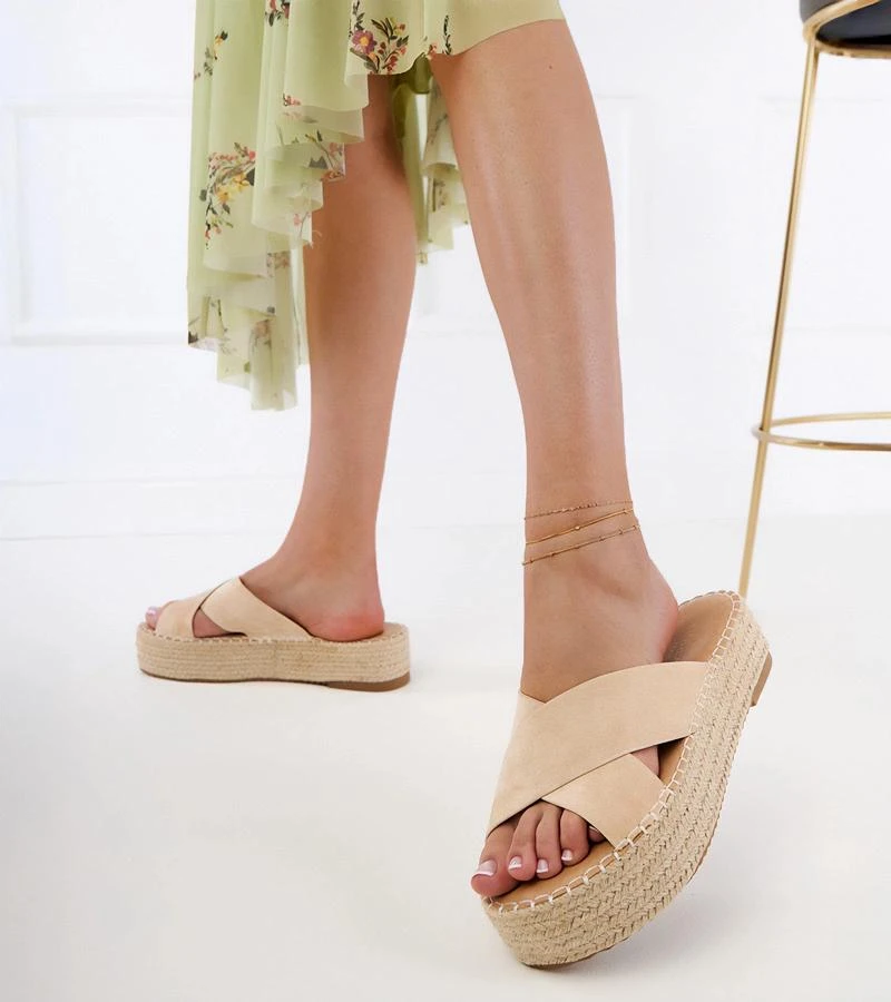 Smėlio spalvos espadrilės šlepetės su platforma Jerisa