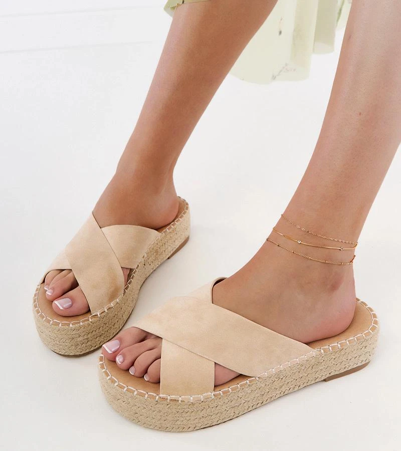 Smėlio spalvos espadrilės šlepetės su platforma Jerisa