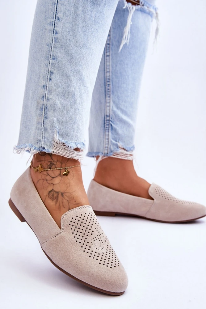 Smėlio spalvos mokasinai su ažūriniu raštu Step in style