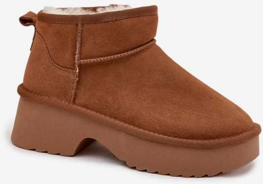 Snow boots