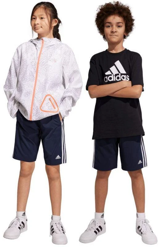 Šortai Adidas Essentials 3-Stripes Woven Jr IC6822