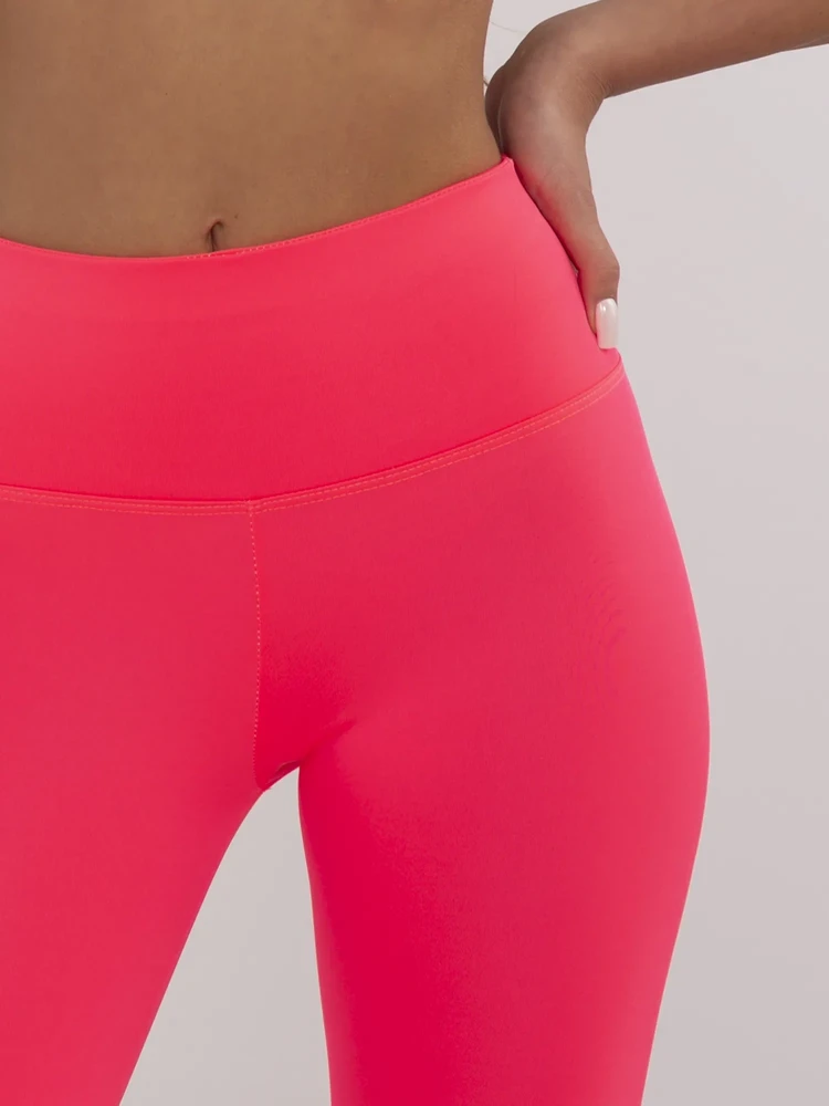 Šortai moterims -EM-LG-574.05-fluo rožinė