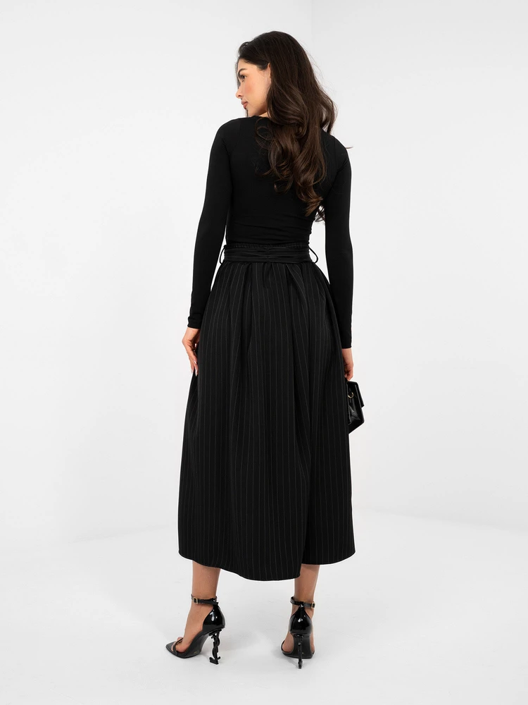 Spódnica-IT-SD-21081.18-juoda