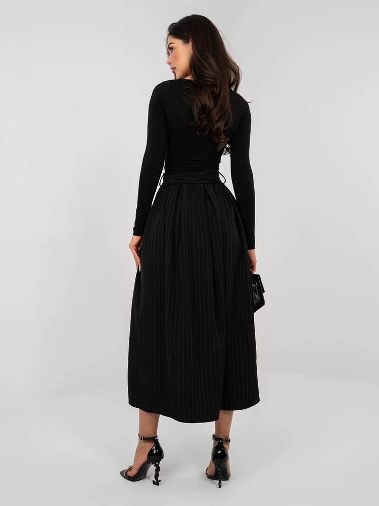 Spódnica-IT-SD-21081.18-juoda