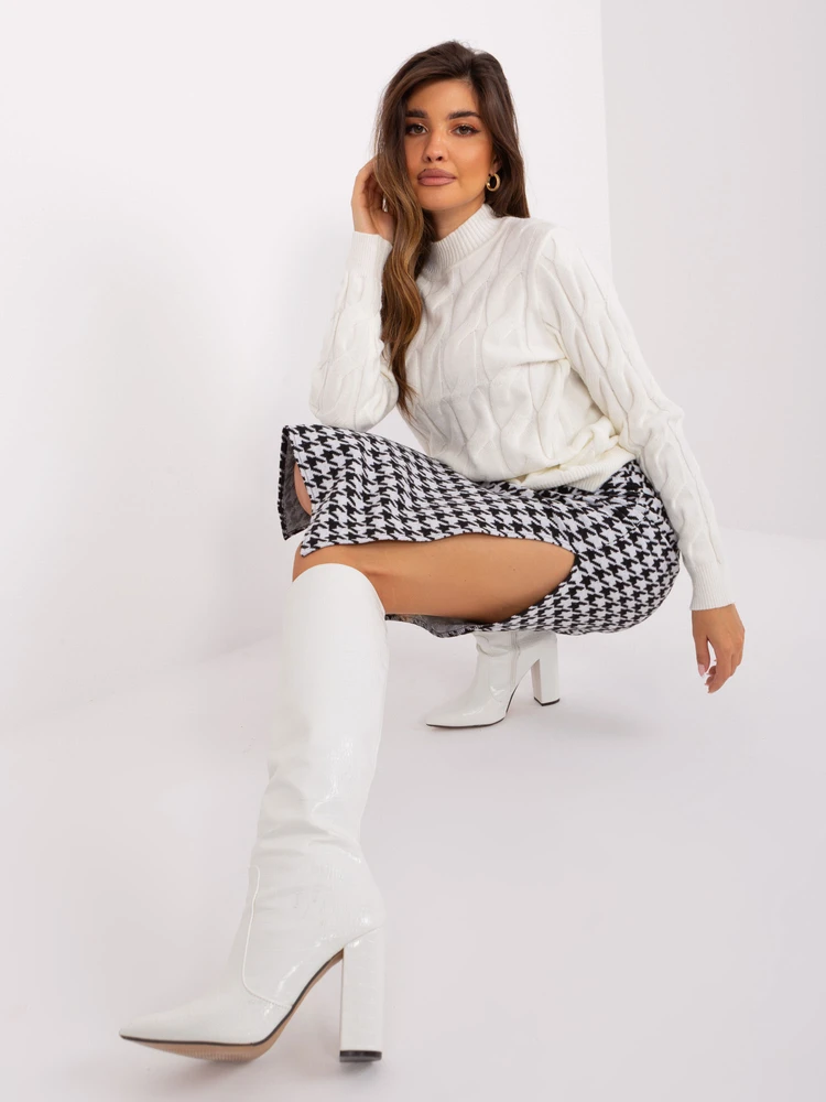 Spódnica-LK-SD-509400-1.09P-balta-juoda