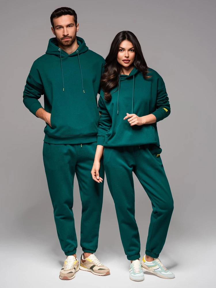 Sportinis kostiumas tamsiai žalios spalvos su gobtuvu ir suvarstomomis kelnėmis unisex