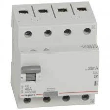 RCD JUNGILKLIS LE-402063 TRIFAZIS, AC TIPAS 30 mA 40 A LEGRAND