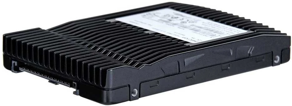 „Micron 7450 PRO 1920GB NVMe U.3“ (7 mm) ne SED įmonės SSD [vienas paketas]