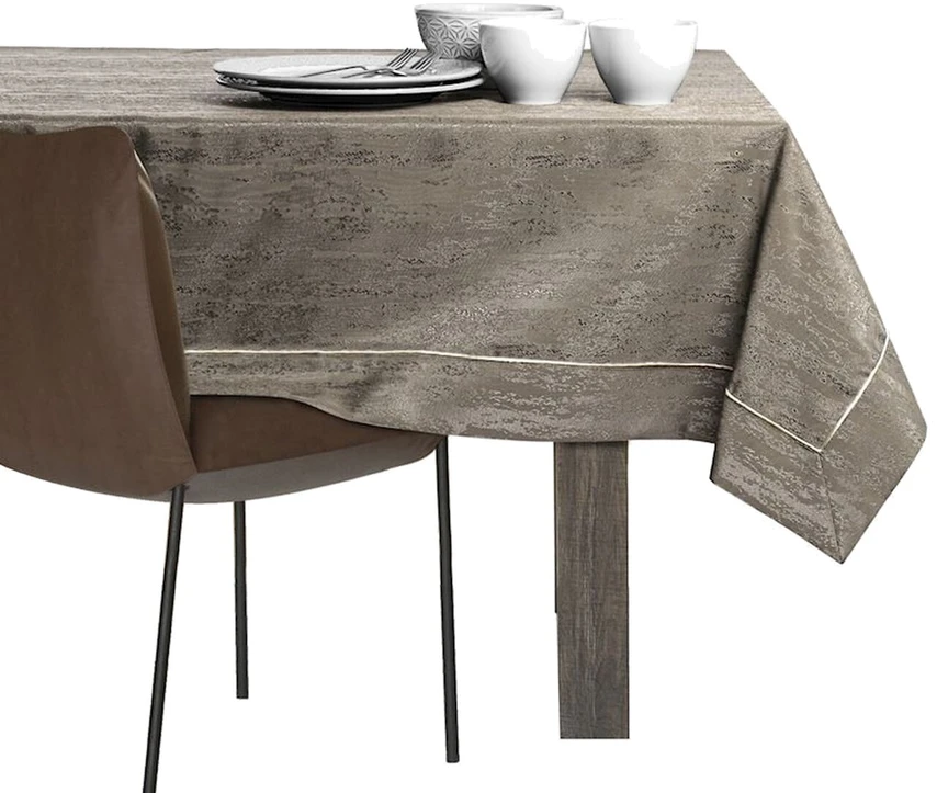 AmeliaHome Stačiakampė staltiesė su apsiūta kraštine AH VESTA, 110 × 240 cm, kavos