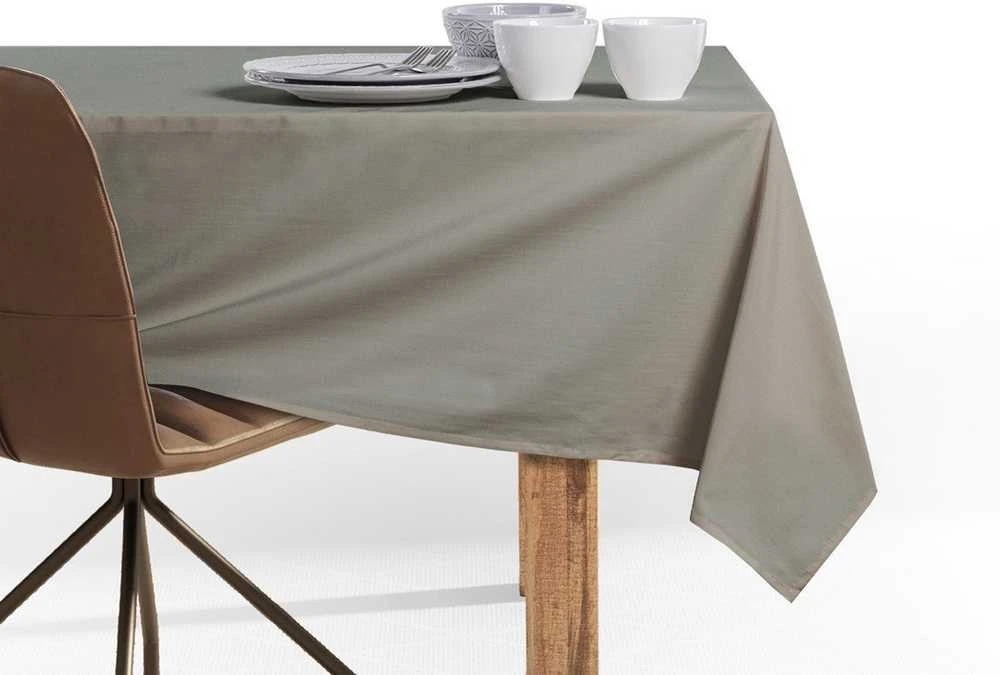 DecoKing Staltiesė 120×180 cappuccino spalvos DK PURE HMD