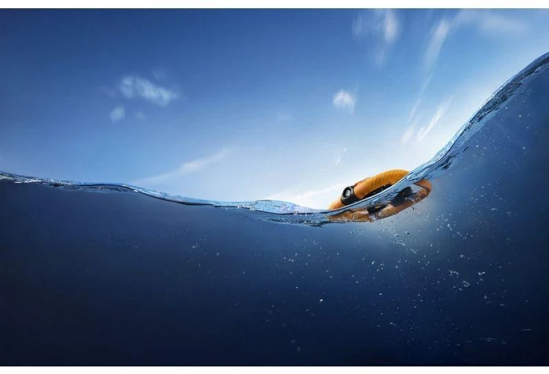 Standartinis dronas HOVERAir AQUA
