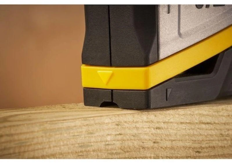 Mechaninis apkabėlių plaktukas Stanley FMHT70401-0