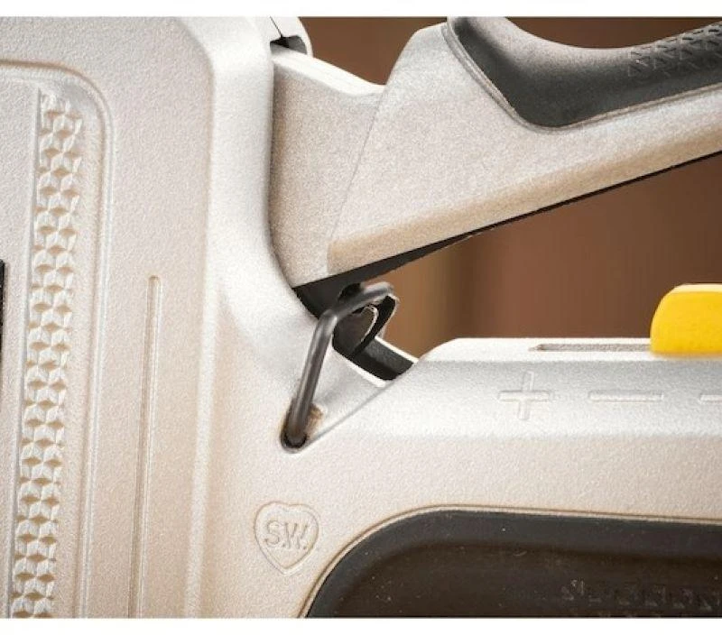 Mechaninis apkabėlių/vinių plaktukas Stanley FMHT70250-0