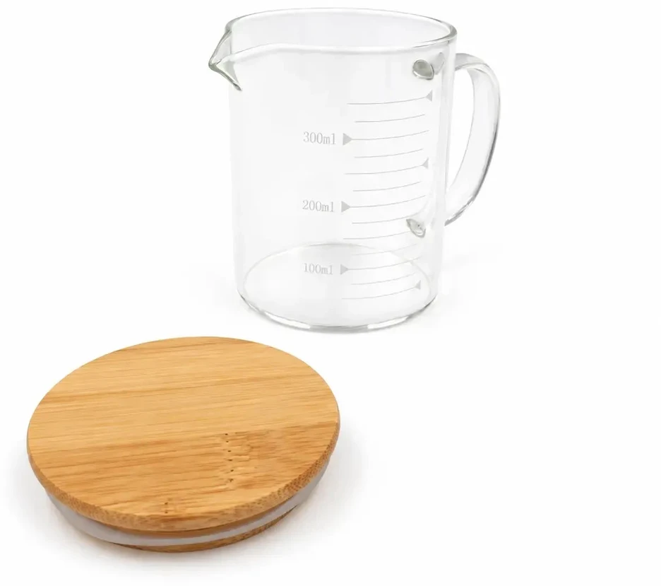 Stiklinis puodelis su bambukiniu dangteliu ir matavimo skale 250 ml