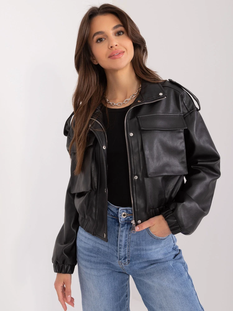 Striukė moterims NM-KR-DA-0937.07-juoda