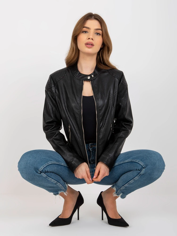Striukė moterims-NM-KR-R23-2050.97P- juoda