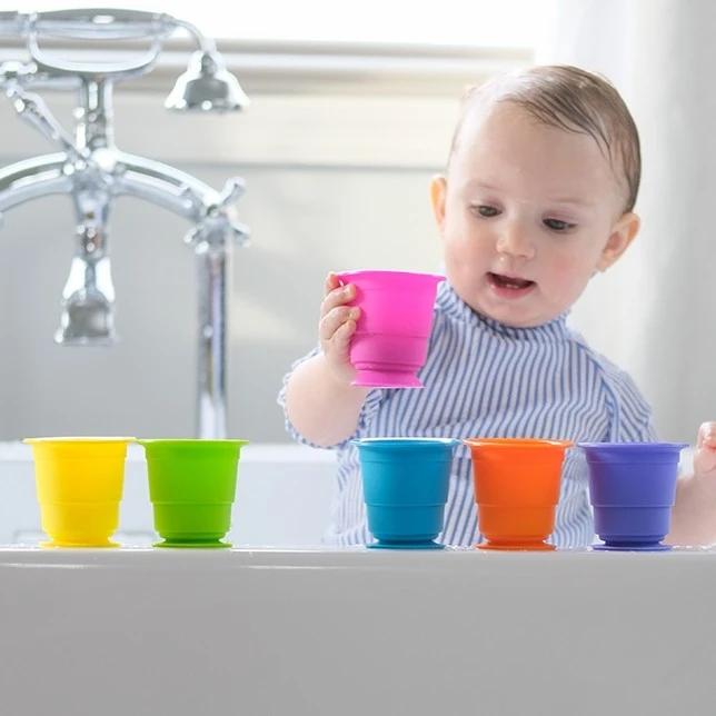 Fat Brain Toys Suction Kupz limpantys puodeliai