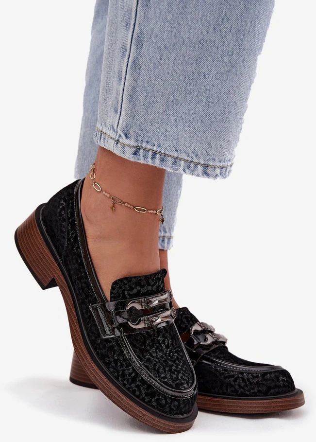 Suede Women's Loafers with Decoration D&A MR52-176 Juodas