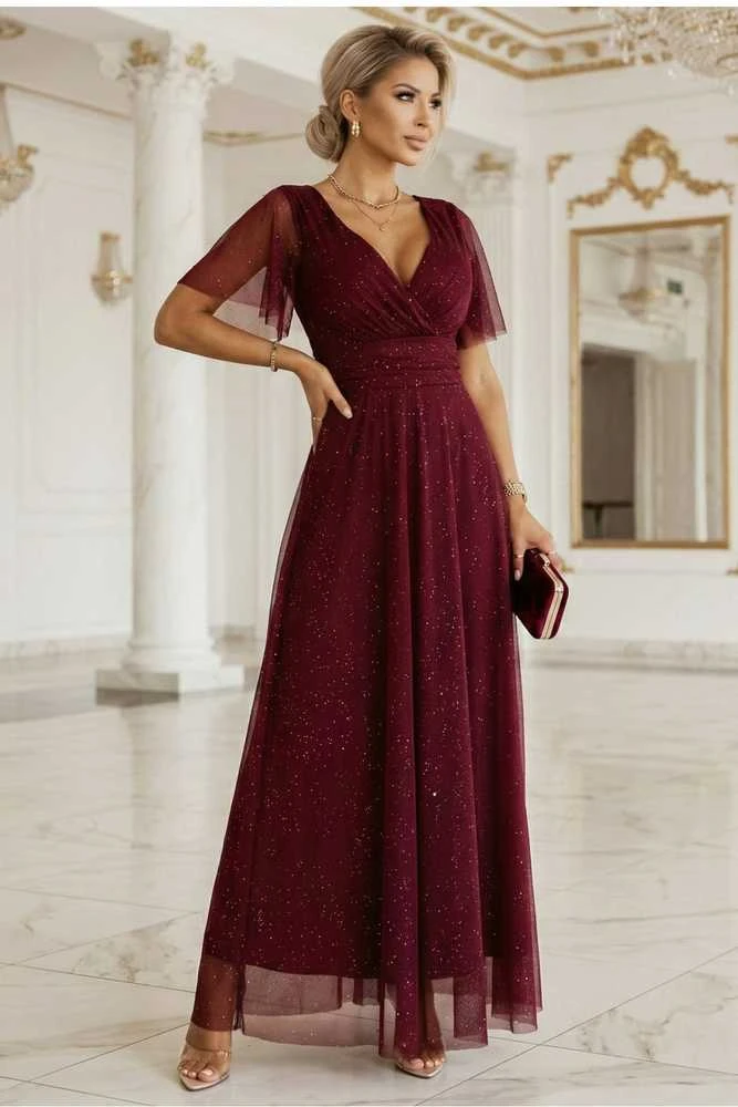 Suknelė ilga Numoco – elegancijai ir patogumui kasdien.