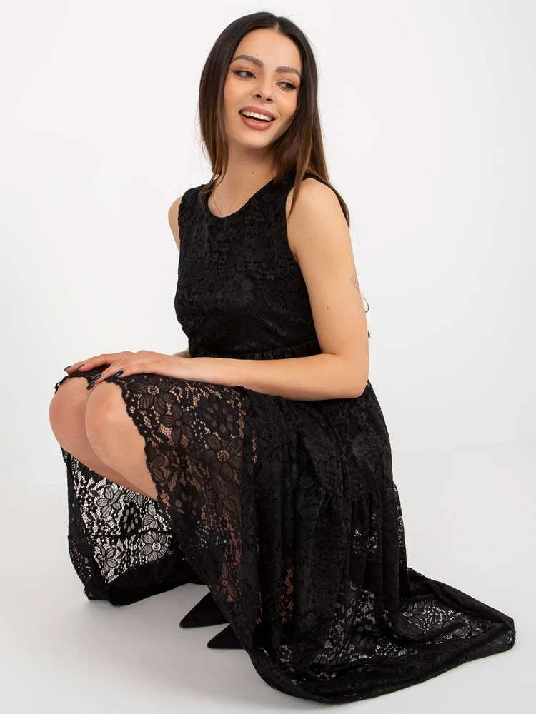 Suknelė juoda